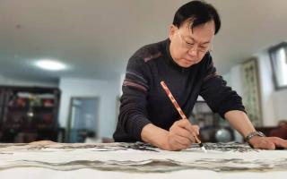 王建华：纵情笔墨山水间 风格别具意高远