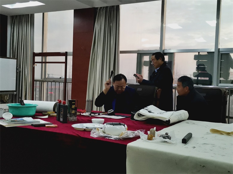 王院长建华赴山东普阳集团与书法爱好者座谈交流-第2张图片-中青华夏书画院