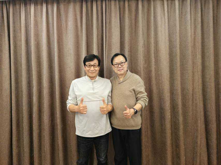 通备拳艺传薪火：六代掌门人马越与王建华的同门情谊，共谱中华武术国际华章-第1张图片-中青华夏书画院